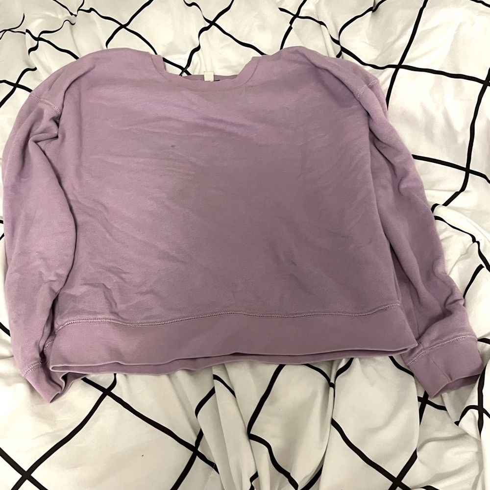 American Eagle purple crewneck